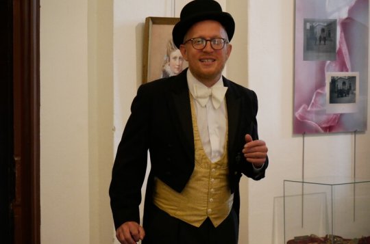 Výstavu o sobě zahájil pan hrabě osobně