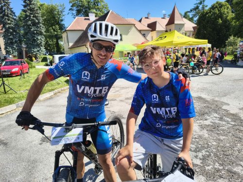 Cyklisté bodovali v Kněžicích