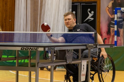 Stolní tenis bolí, ale mě to baví, říká Vratislav Holík