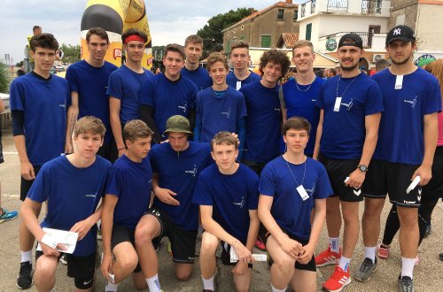 VOLEJBAL: ZNOVU DO TISNA