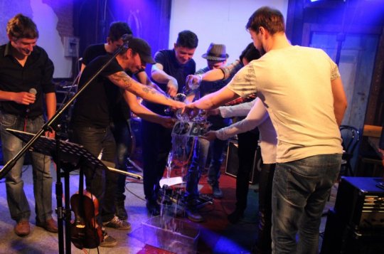 RET pokřtilo svoje první CD