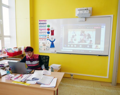Distanční výuka nemusí být jen samostudium. Základní škola Oslavická jde příkladem