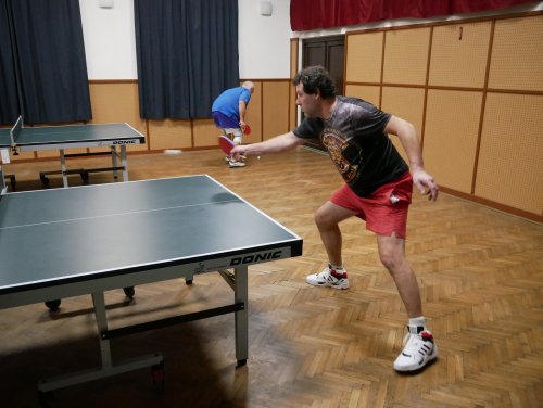 Vánoční turnaj ve stolním tenise opět ve Lhotkách