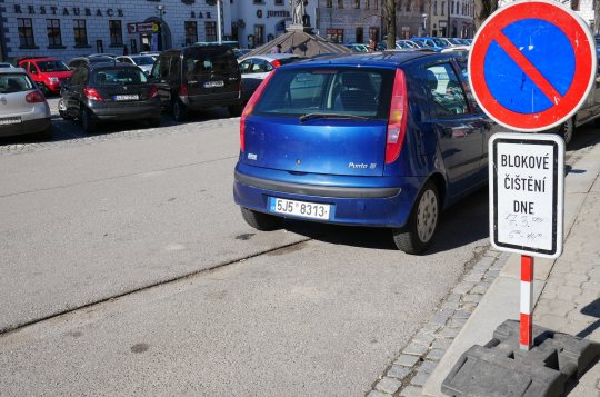 Radní schválili harmonogram blokového čištění