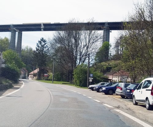 V ulici Vrchovecká přibude chodník i přechod