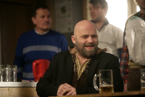 Herecky mimořádnou hru Ucpanej systém představí Dejvické divadlo