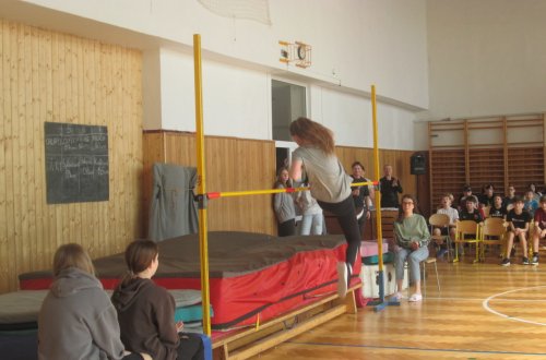 Tradiční školní sportovní soutěž žije