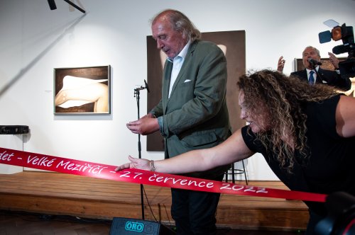 Vernisáž Muzea Kodet přilákala známé tváře