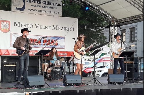 Dobrá pára vystřídá Zpívajícího hasiče