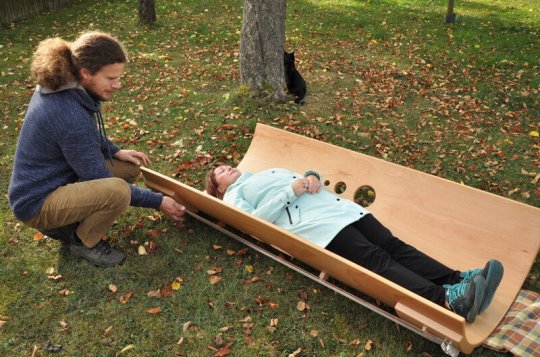 Ateliéry nabídly hudební nástroje, kovové šperky i obrázky s příběhem