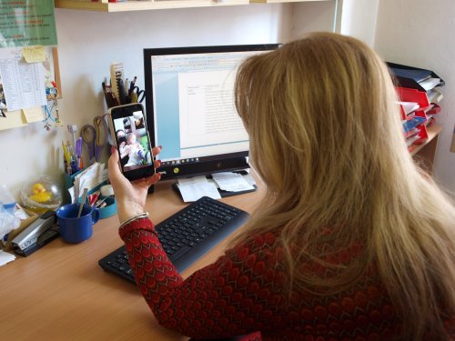 Středisko rané péče pomáhá handicapovaným dětem i v této době, teď navíc hledá posily