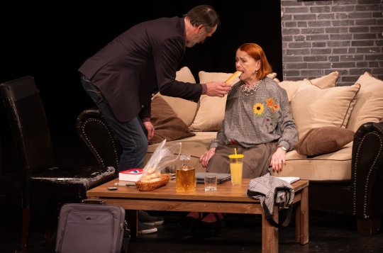 Velkomeziříčské publikum bavily Iva Janžurová s Evou Holubovou