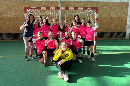 Naše družstva se na Prague Handball Cupu neztratila! 