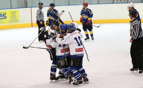 Junioři HHK prohráli s jindřichohradeckým Vajgarem