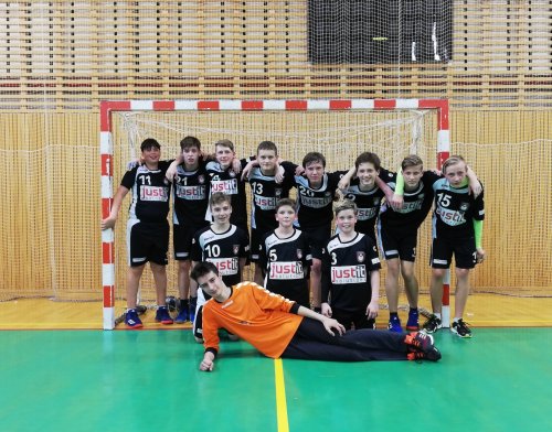 Starším žákům házené se v Žákovské lize dařilo