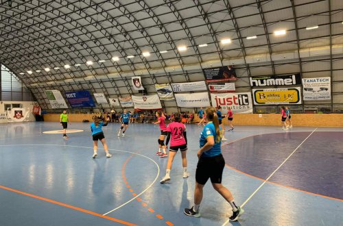 Ženy zahájily sezónu Českým pohárem proti Vršovicím 