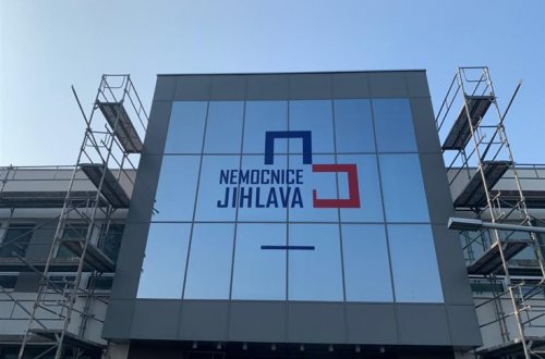 Nemocnice Jihlava a Nemocnice Havlíčkův Brod testují na COVID-19 nově i samoplátce