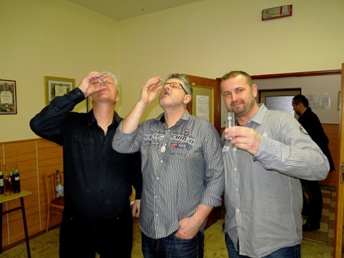 Raději slivovici nebo hruškovici? Proběhl tradiční košt pálenek 