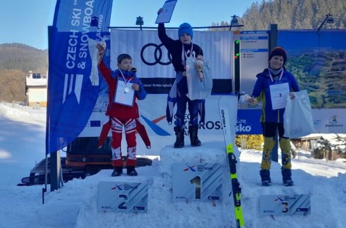 Skicrossaři na soustředění a Českém poháru v Jezerném 