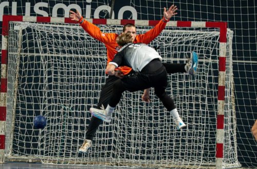 HÁZENÁ: Muži s přehledem vyřadili z poháru prvoligový Rožnov