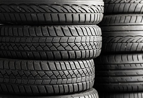 Kam s použitými pneumatikami? Nechte je přímo v servisu