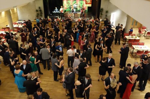 Lístky na ples města budou v prodeji od pondělí