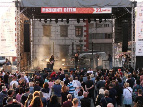 Muzikanti dětem: Letošním tahákem jsou Buty