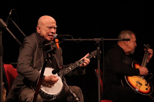 Ivan Mládek nezklamal, přivezl vykopávky