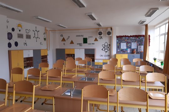 Učebna chemie prošla opravou