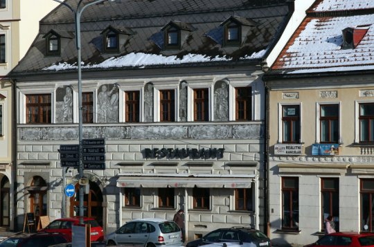 Další restaurace ve Velkém Meziříčí skončila kvůli dluhům