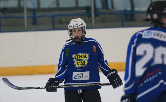 Dorostenci HHK na vítězné vlně. V pátek dovezli body z Pelhřimova, v neděli si vyšlápli na lídra tabulky