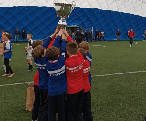 Starší fotbalová přípravka  se zúčastnila superfinále turnaje STAREZ CUP