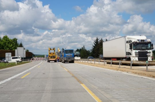 Silničáři o víkendu zahájí přípravu letošní modernizace D 1 mezi Bíteší a Devíti kříži