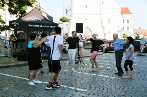 Řecký večer již podruhé na velkomeziříčském Náměstí 