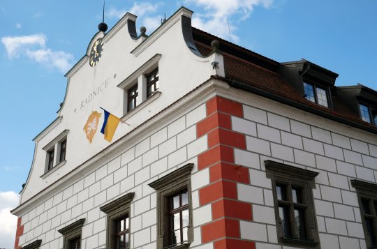 Jaká se nabízí pomoc ukrajinským uprchlíkům