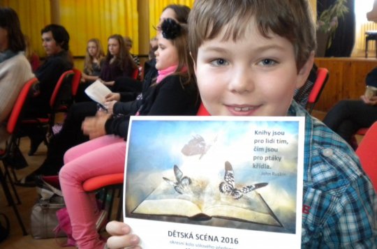 Eliáš Cejpek postoupil do krajské recitační soutěže