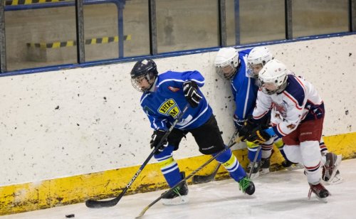 Dorostenci HHK získali další mistrovské body, když hráčům Ledče nadělili deset gólů