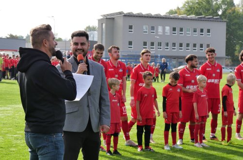 Fotbalisté oslavili sto dvacáté narozeniny