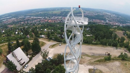Přijďte na rozhlednu zdolat Everest a podpořit charitu