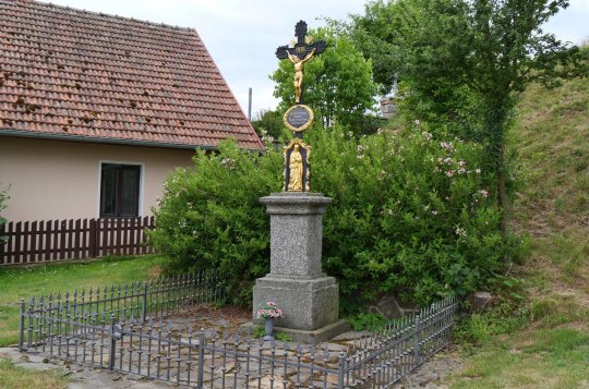 Černých kříž - Olší nad Oslavou