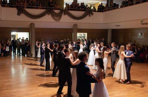 Studentský ples už klepe na dveře