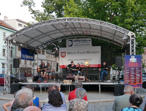 Víkend byl ve znamení rocku se skupinami Zahrada a ExPáni