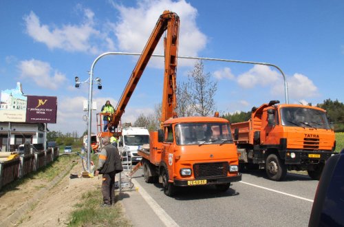 Instalují dynamické váhy na kamiony