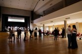 Žáci i pedagogové oslnili na plese umělecké školy