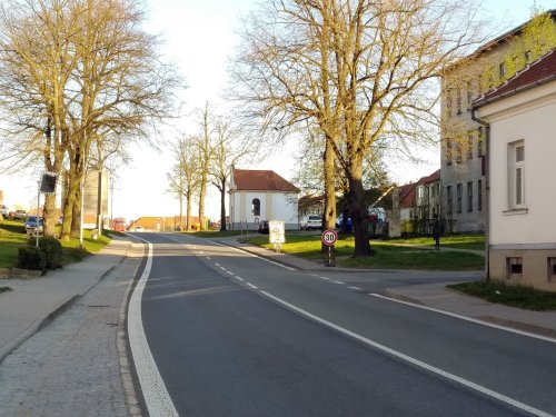Při průjezdu Křižanovem řidiče zdrží lokální opravy