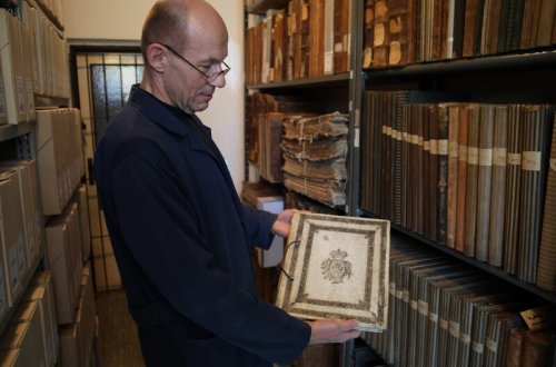 Navštivte zdejší archiv