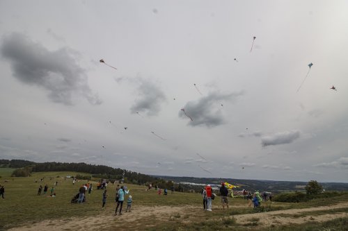 Nebe u rozhledny patřilo drakům