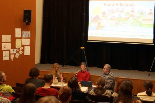 Nejlepší je vzniku odpadů předcházet, vyplynulo z debaty