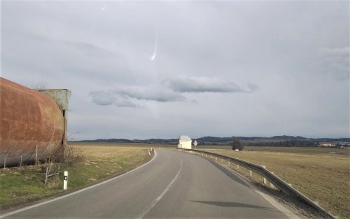 Silnici mezi Křižanovem a Ostrovem nad Oslavou čeká nákladná oprava