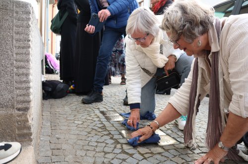 V květnu 1942 odjeli Židé do Terezína. Lidé si připomněli jejich osud